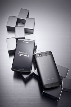 Samsung S8600 Wave 3 صورة