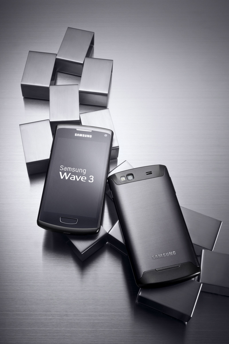 Samsung S8600 Wave 3 Vs Samsung S8500 Wave Phonegg