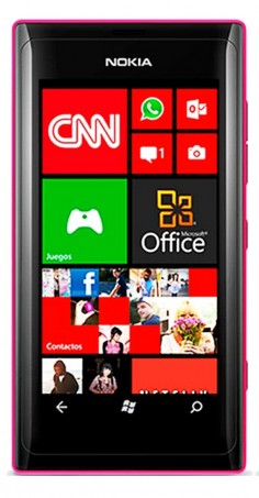 Nokia Lumia 505 صورة