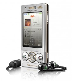 Sony Ericsson W705 photo
